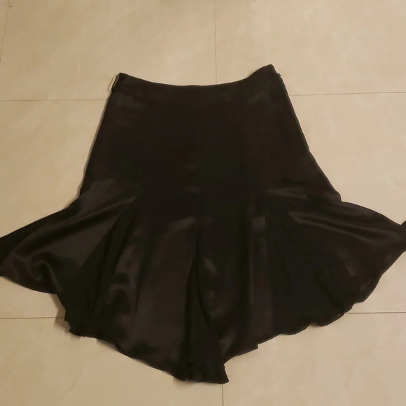 𝅺SEAN silk skirt size 4 NWOT - Picture 1 of 6